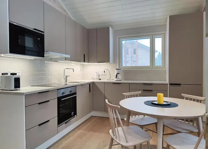 فيلة Rukan Timantti B *